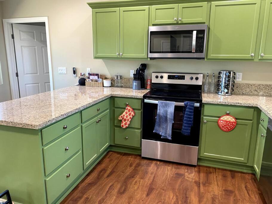 Walnut Cottage Badger Екстер'єр фото