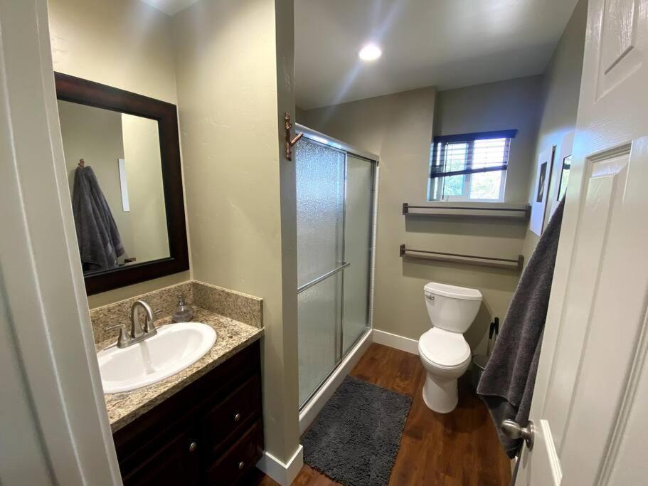Walnut Cottage Badger Екстер'єр фото